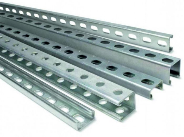 Траверса монтажная 20*30*3000 (0,9)